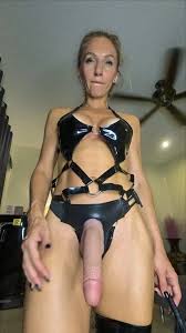 Hot strapon mistress jpg x Strapon femdom