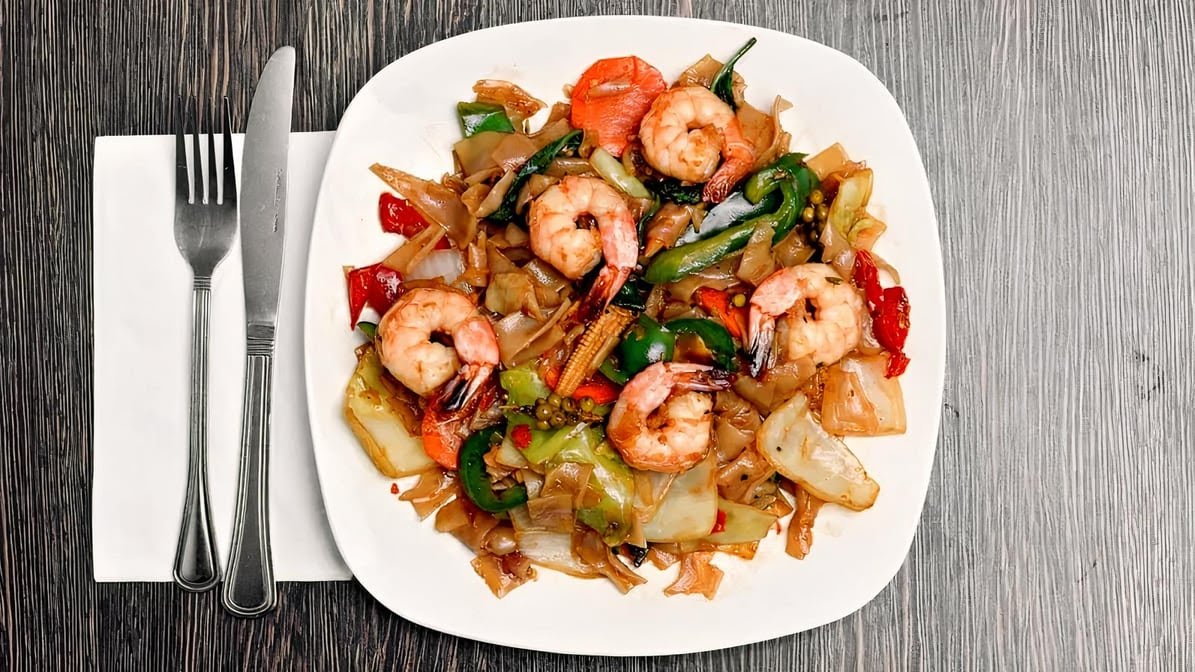 Up to Me Thai Asian & Ramen by null