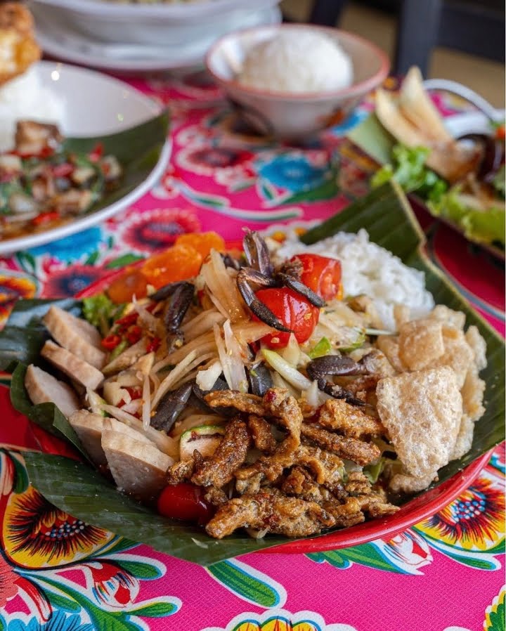 Tuk Tuk Thai Isan Street Food (Wicker Park) by null