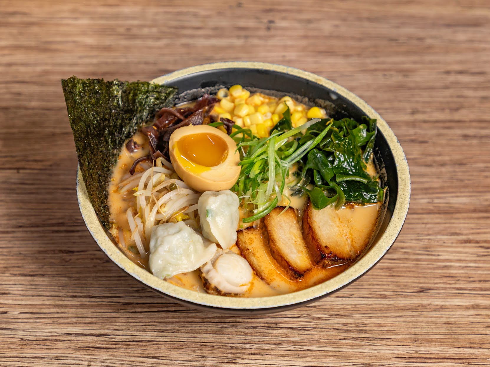 Akuma Ramen & Sushi Bar by null