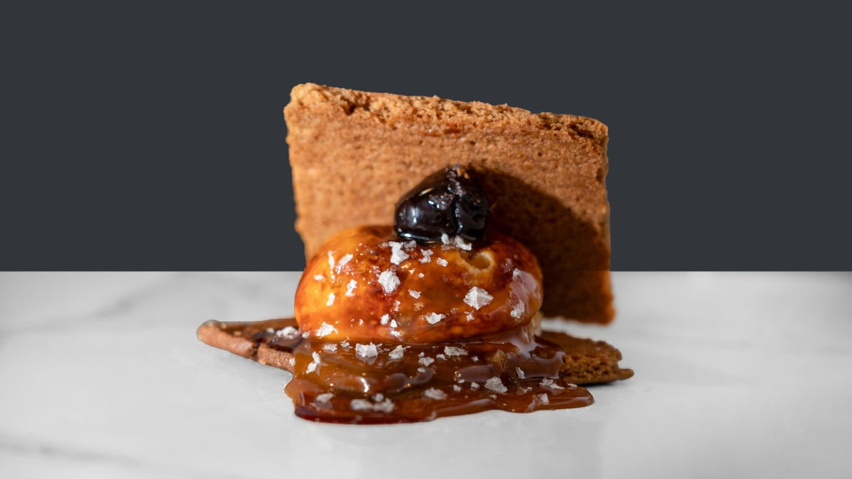 Toasted S’mores Bar by null
