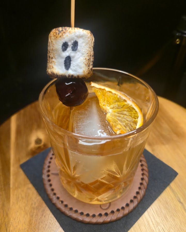 The Klondike Tavern by null