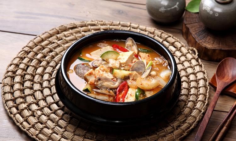 Gung Chae Korean Healthy Kitchen by null