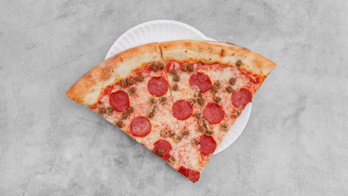 Filippo's Famous Pizza by null