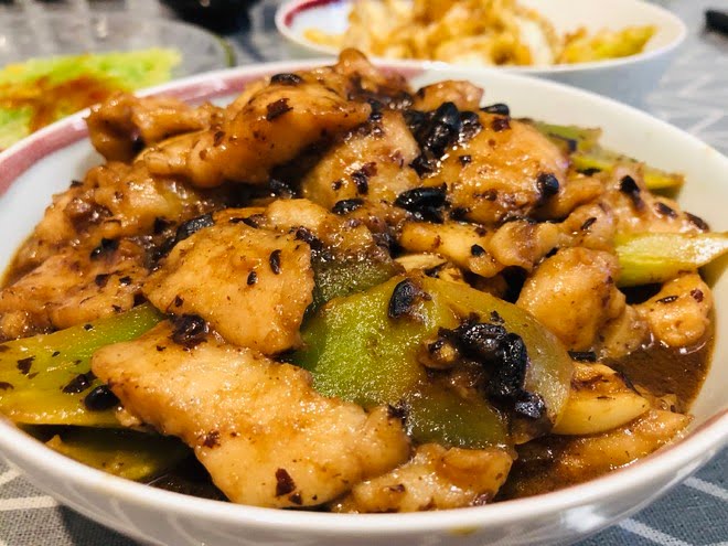 Golden Dragon Chinese by null