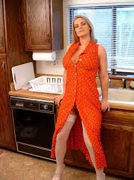 Milf in kitchen jpg x Milf in kitchen