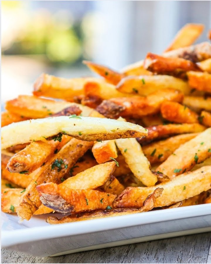 Waterside Market by null