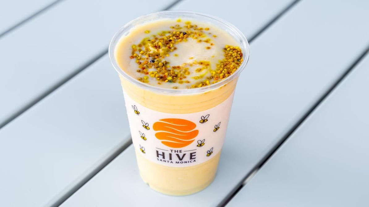The Hive Superfood Eats & Organic Cafe - Santa Monica by null