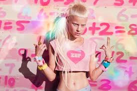 Yolandi visser sexy jpg x Yolandi visser sexy