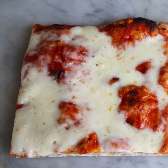 Unregular Pizza by null