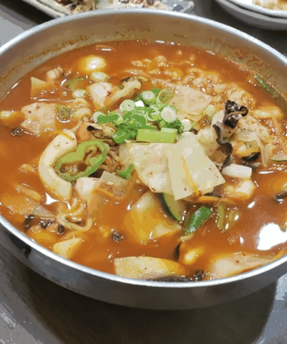 Rolly Kimbab by null