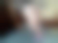 familia desnuda en casa|Desnudo en casa | xHamster