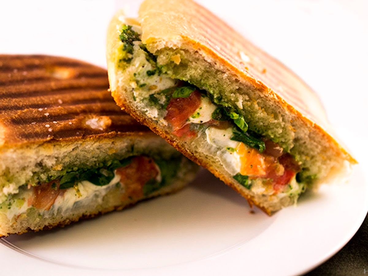 Walter's Deli by null