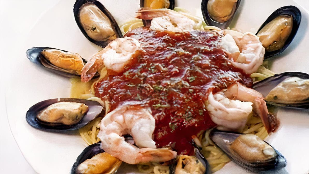 Hook & Reel Cajun Seafood & Bar by null