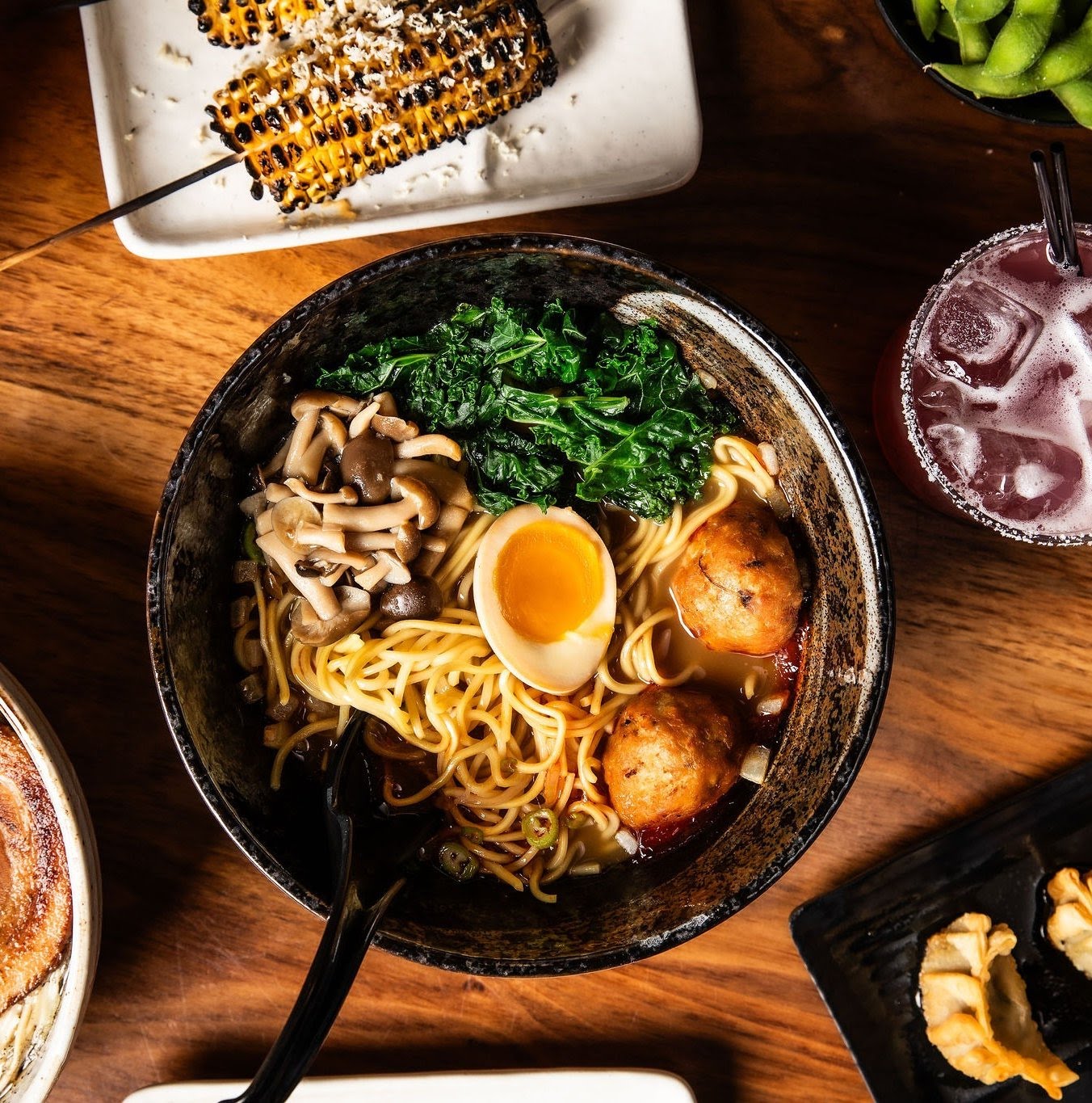 Two Ten Jack by null