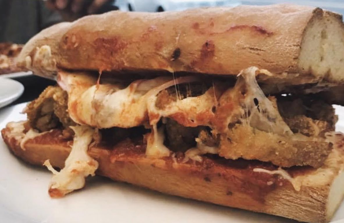 RAZZíS PIZZERíA GREENWOOD by null