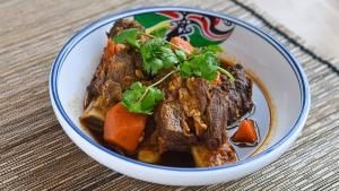 Lucky Dragon by null