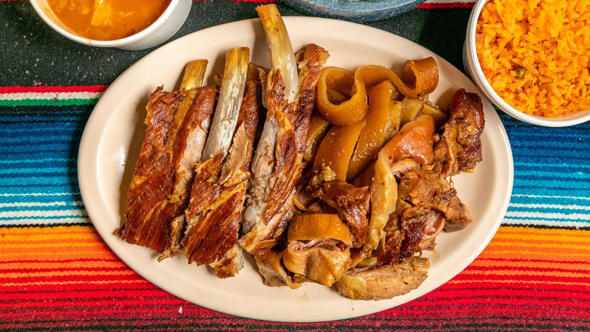 Carnitas y Mariscos Las Morelianas by null
