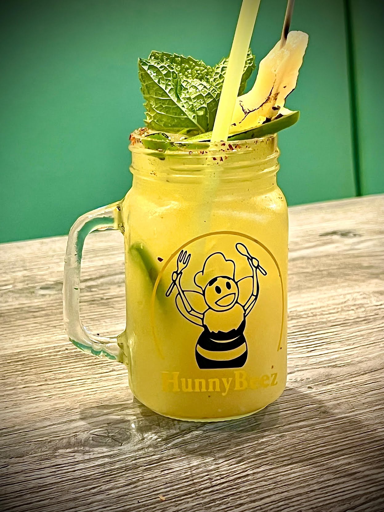 Hunny Beez by null