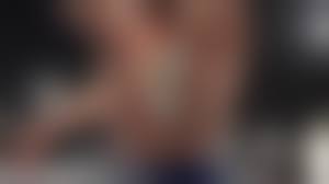 Amateur girl squating pussy |Squatting over the camera