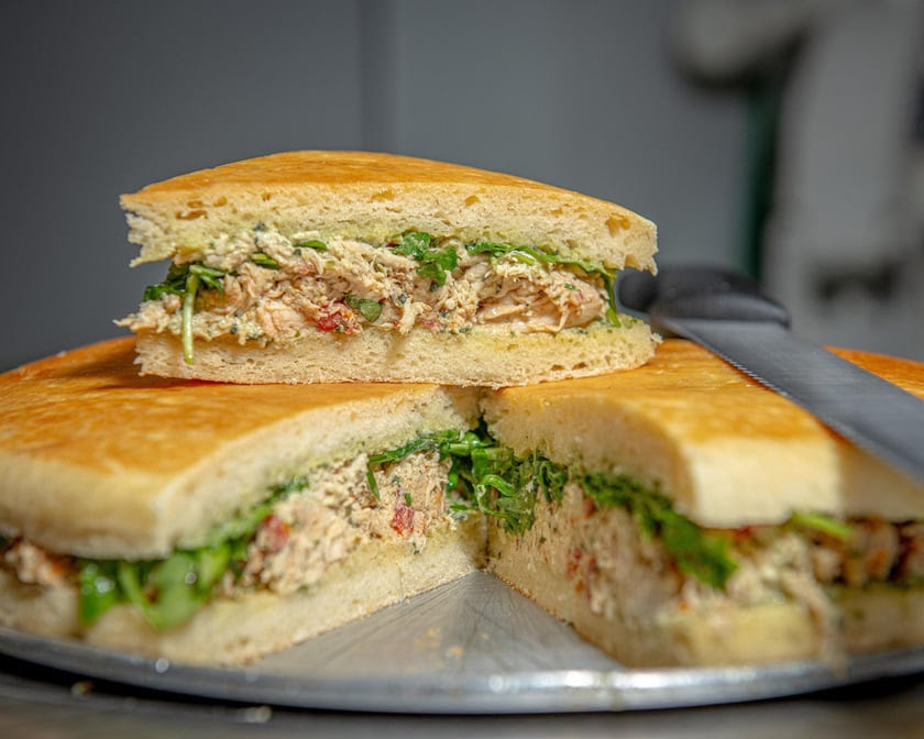 Shorty’s Deluxe by null