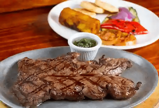 Leños & Carbón Gran Estación by null