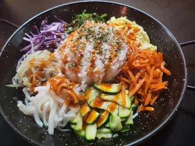 The Bulgogi + Dukuhbee Noodle by null