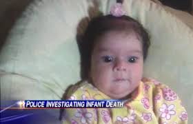 pthc little girls |built different 🤣🥨 #firstborn #secondborn #flyingwithkids #siblings