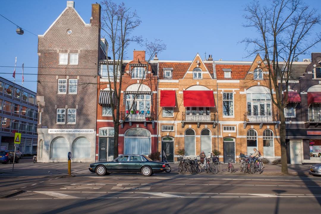 Amsterdam-Oost by null