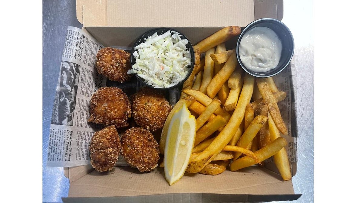 Betty's Seafood Shack by null