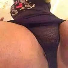 Ummm facebook is posting literal porn for ads now kwahyv jkyub jpg x On facebook