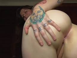 Yybeaftggaaaa ast tom jpg x Perfect asshole