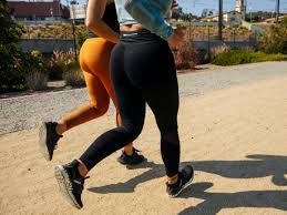 Girls in yoga pants hot women in yoga jpg x Women in yoga