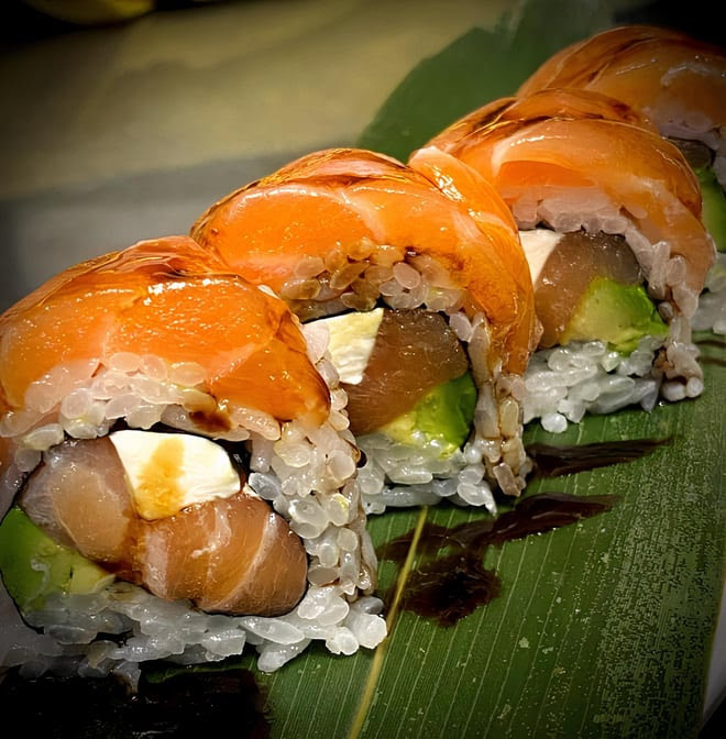 Sushi Kinoya by null