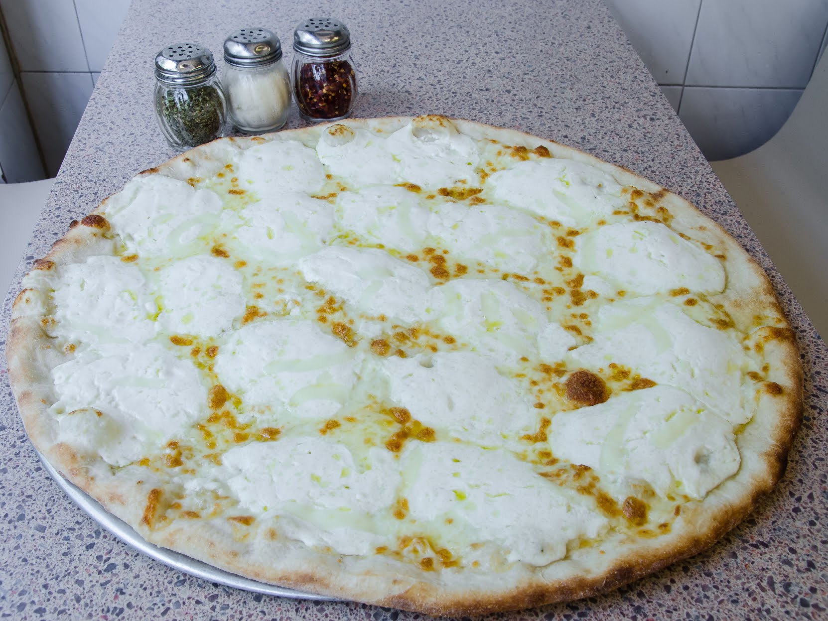 4 Corners Pizzeria by null