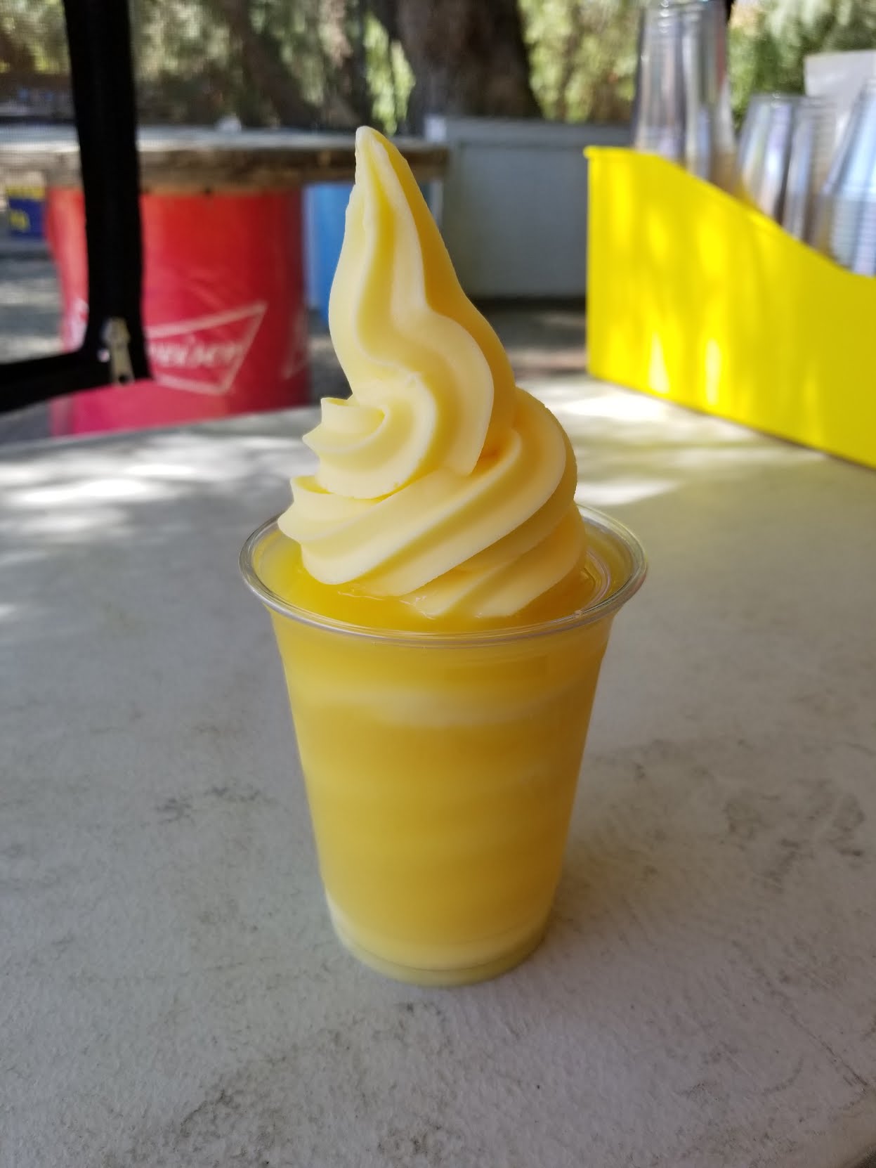 pineappleWHIPS by null