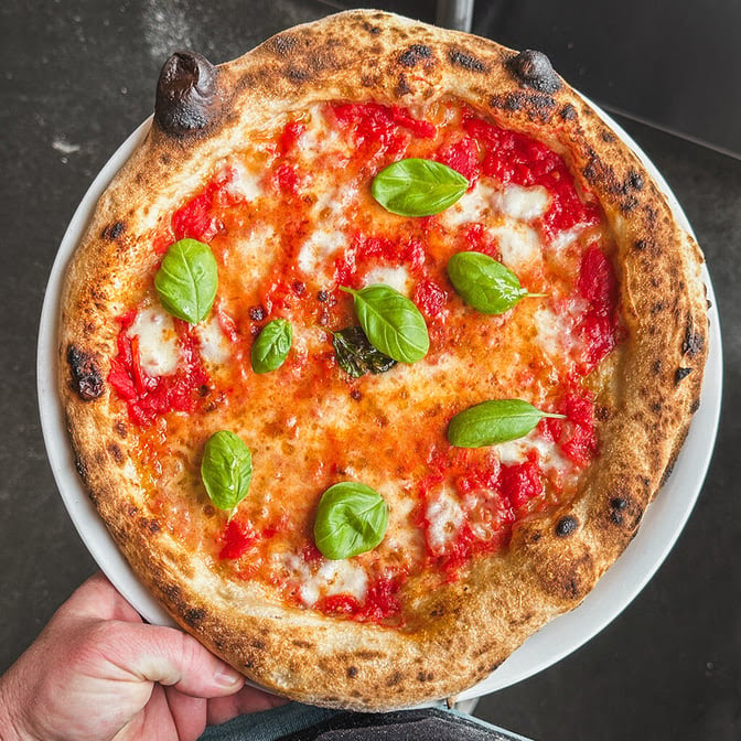 Brigade pizzeria Montreal (Stanley) by null