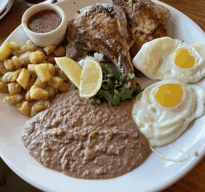 Bambú Mexican Grill by null