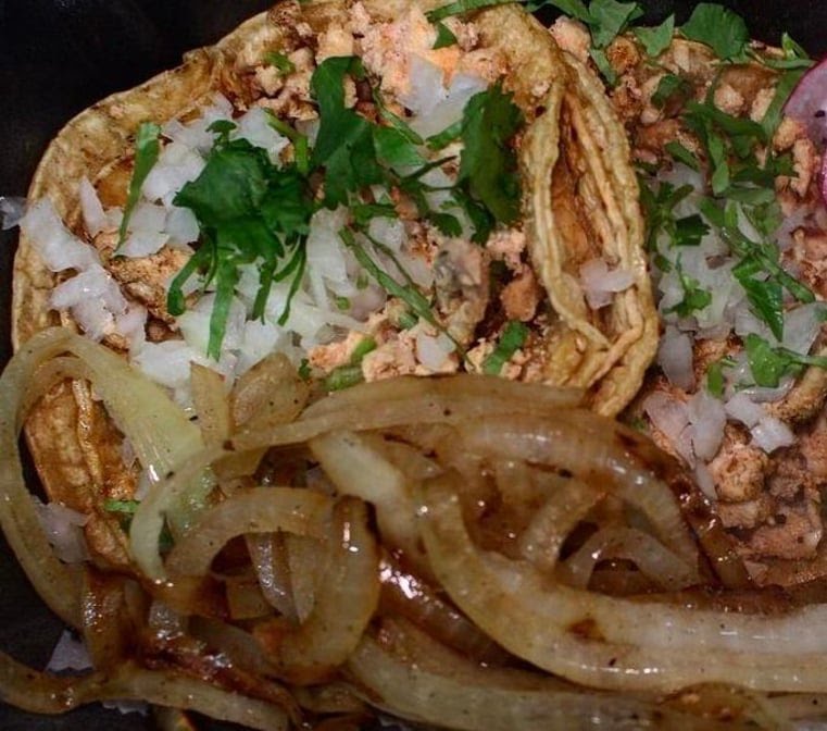 El Taco Veloz by null
