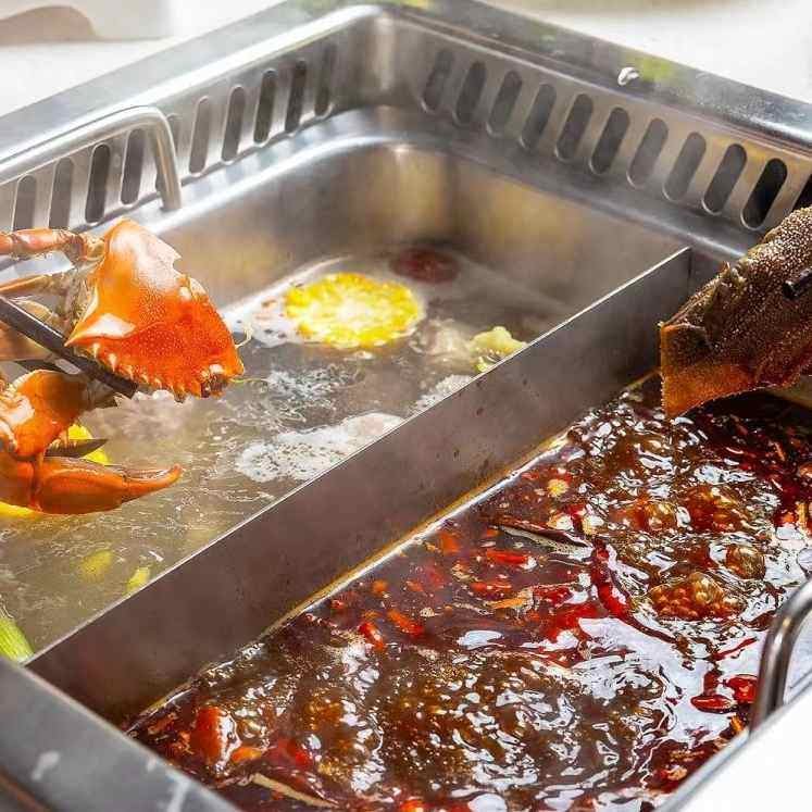 NIU HOT POT | 潮牛潮汕牛肉火锅 by null