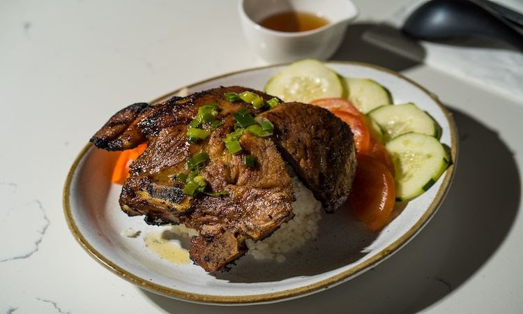 Em Vietnamese Bistro by null