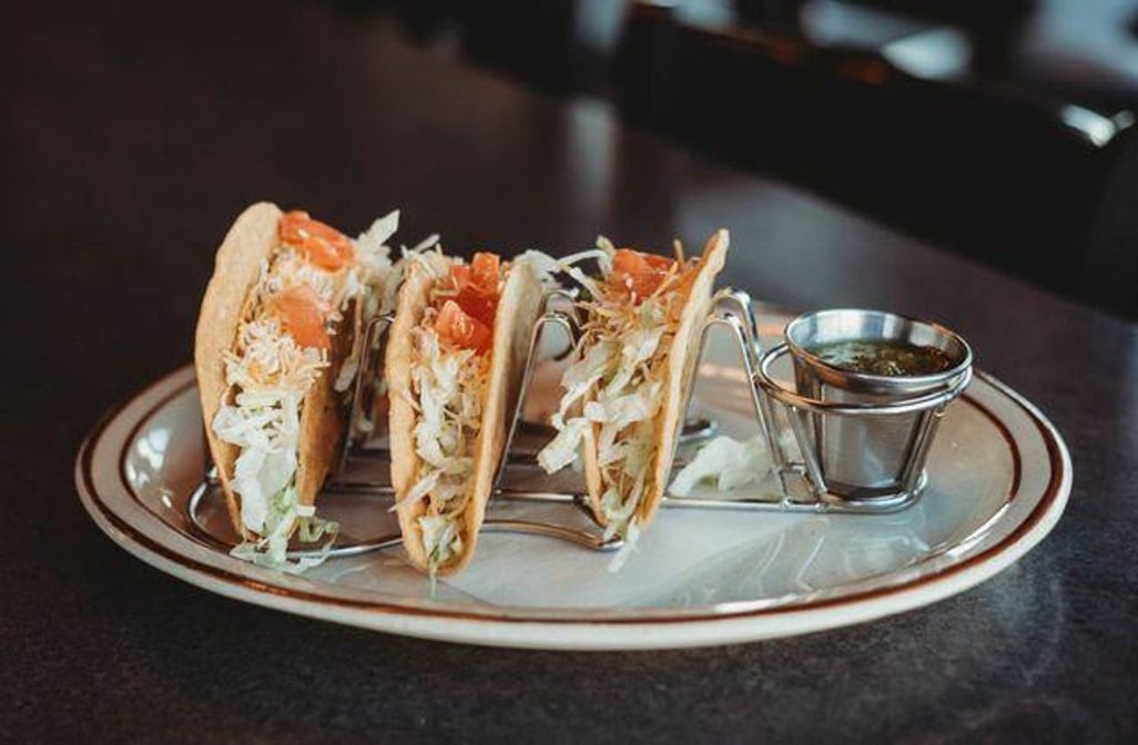 De Leon's Taco & Bar #3 by null