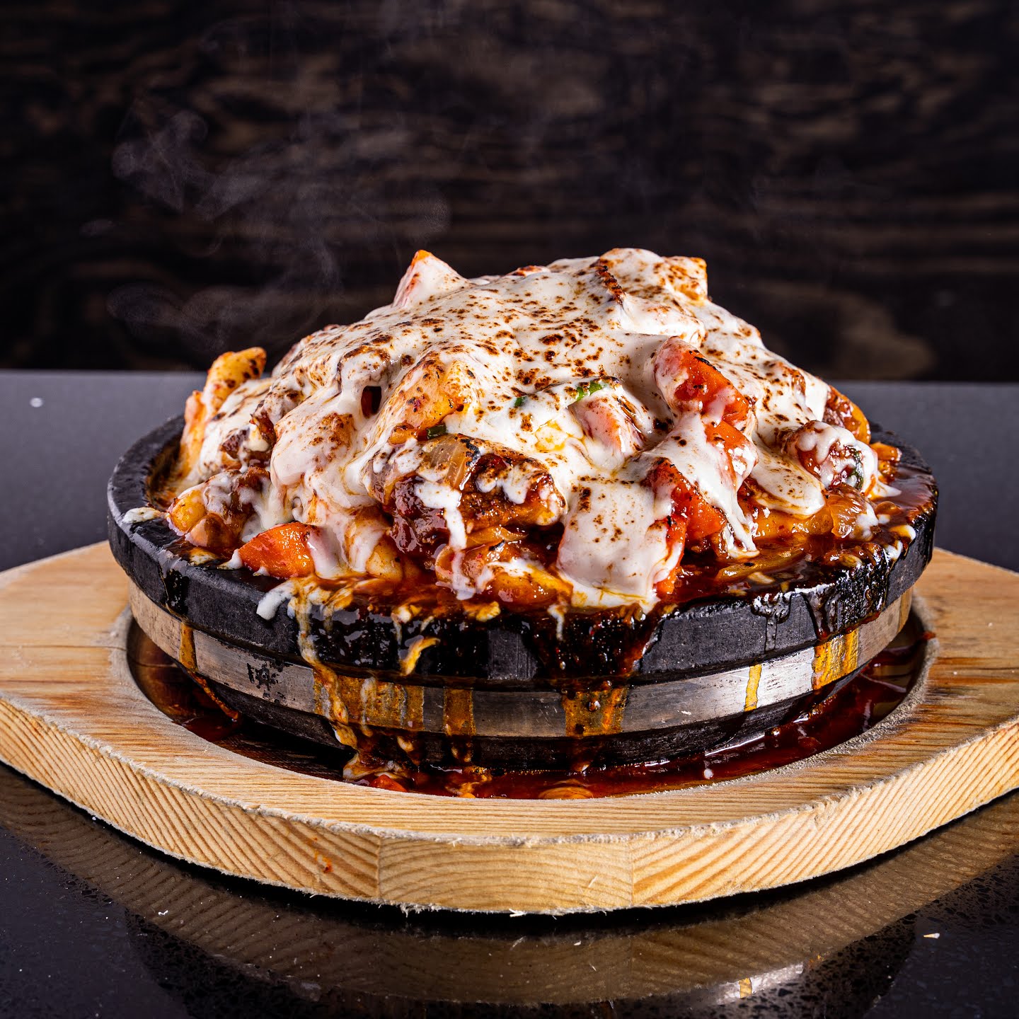 Daeho Kalbijjim & Beef Soup by null