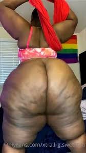 Extra fat slut apple bomb masturbates jpg x Extra bbw