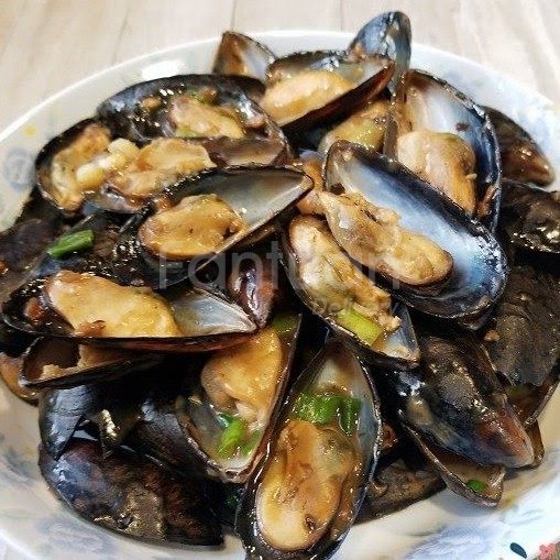 Crown Seafood by null