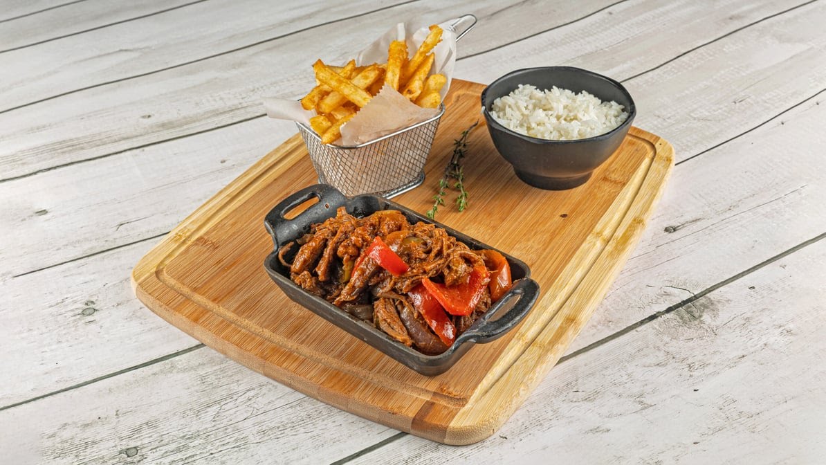 RINCONCITO BBQ LATINO by null