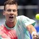 Berdych retains Shenzhen tennis title 