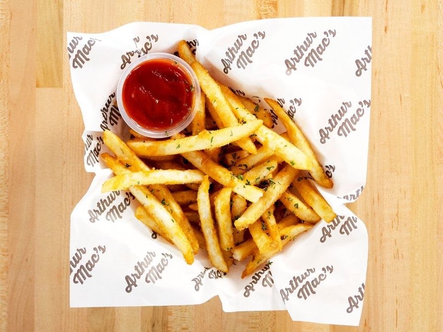 Arthur Mac's Little Snack by null