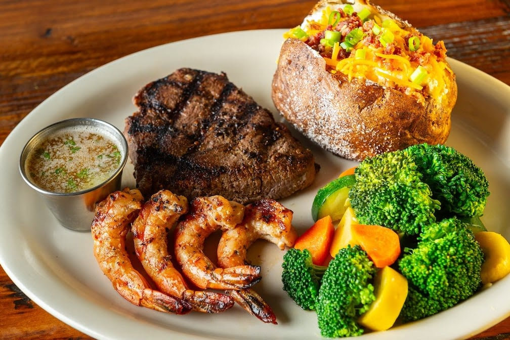 Willie's Grill & Icehouse by null