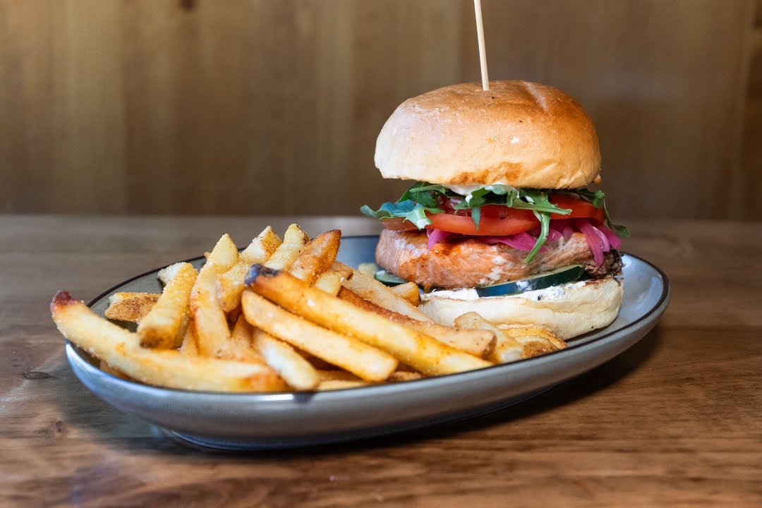 Sunriver Brewing Co. - Sunriver Pub by null